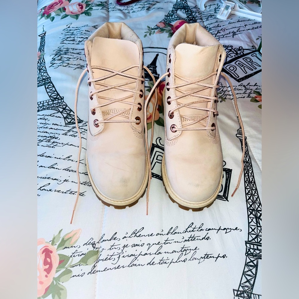 Timberlands - Picture 2 of 4